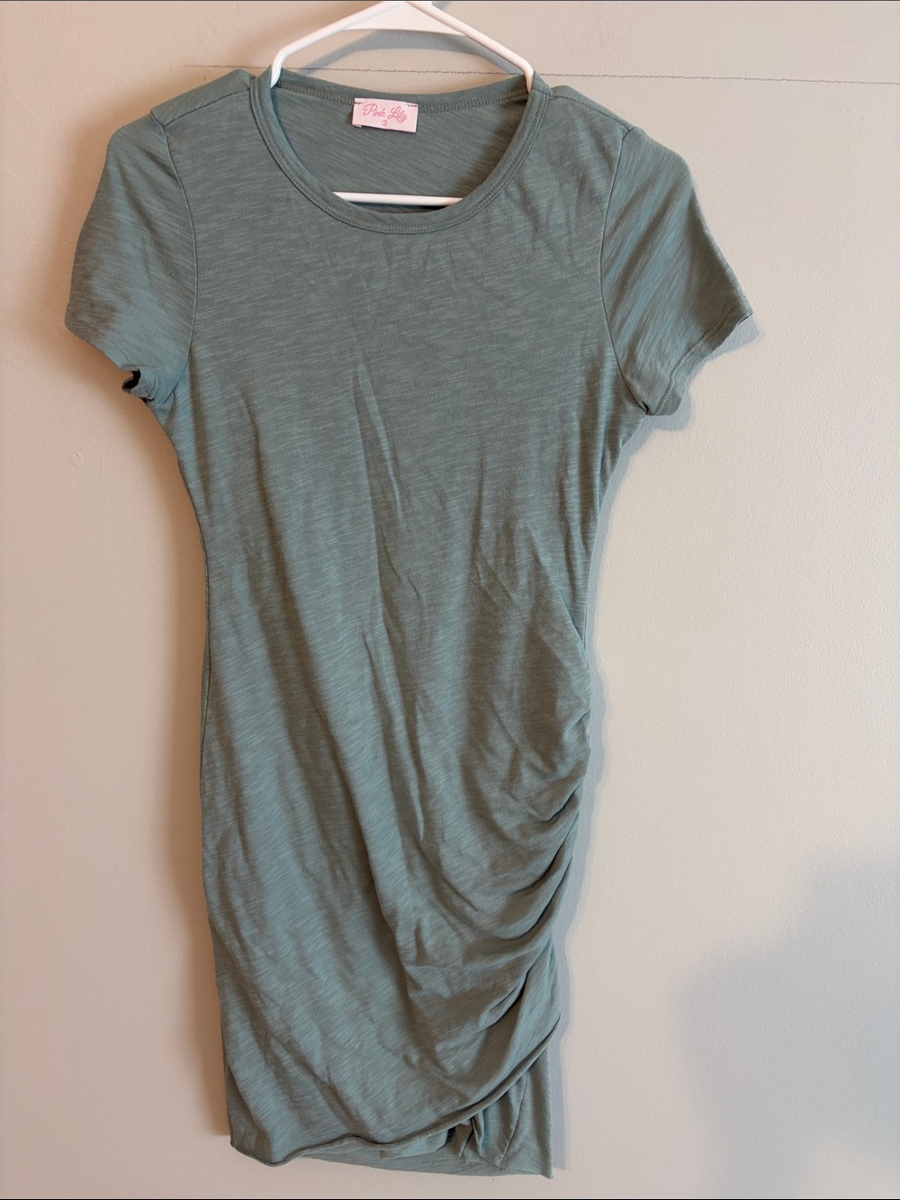 Pink Lily Sage Green Ruched Side Tee Dress. Small.